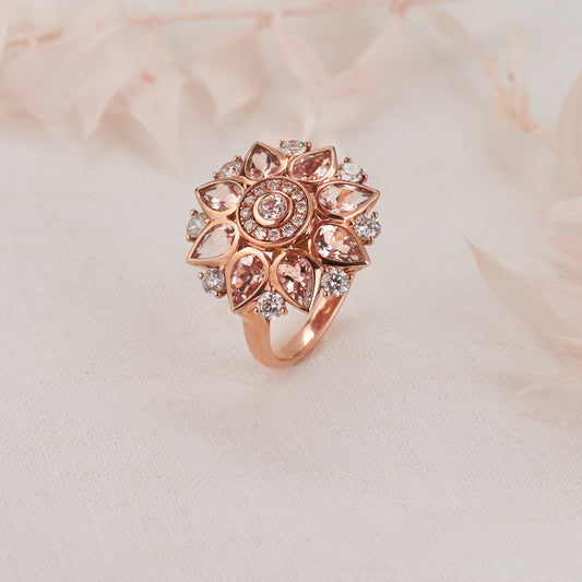 9K Rose Gold Morganite and Diamond Flower Cocktail Ring 1.0tdw