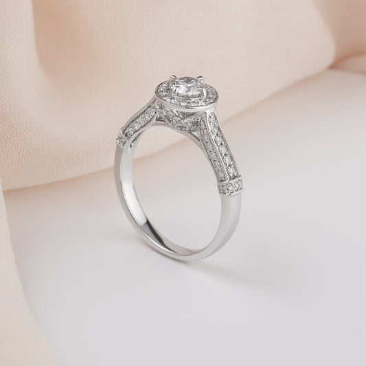 18K White Gold Diamond Halo Antique Style Engagement Ring 1tdw