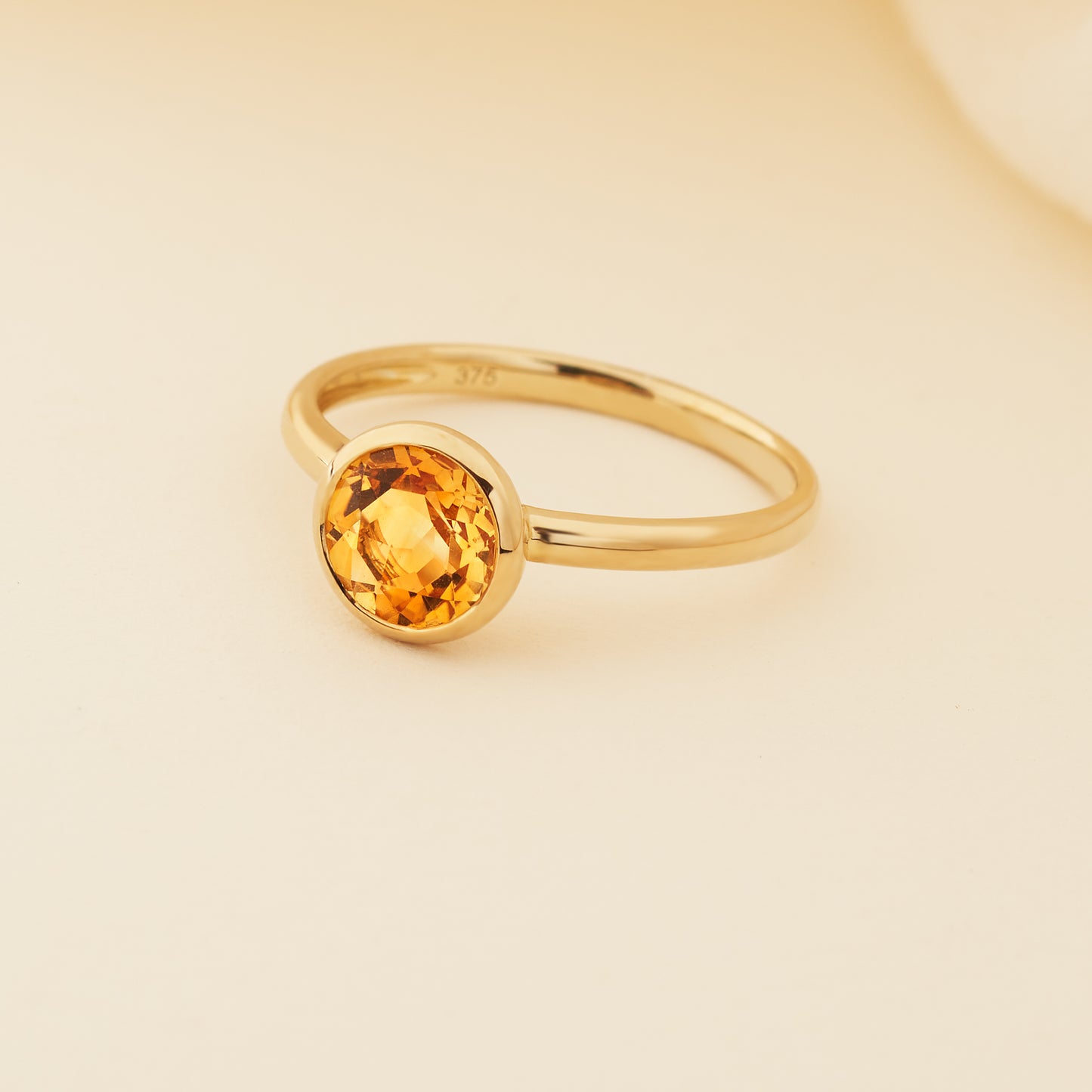 9K Yellow Gold Bezel Citrine Dress Ring