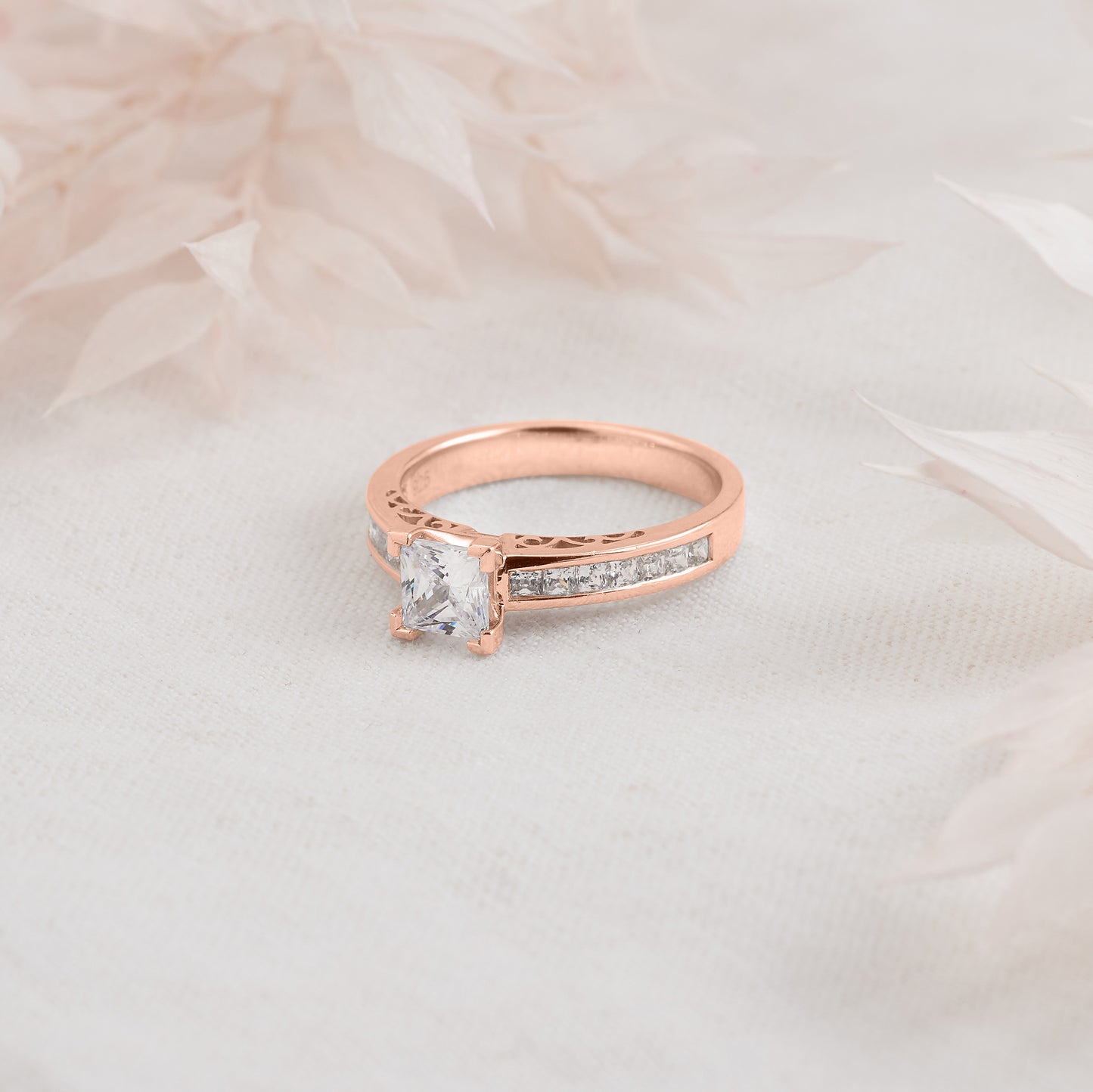 18K Rose Gold Princess Cut Diamond Solitaire With Shoulder Accents Engagement Ring 1.5tdw