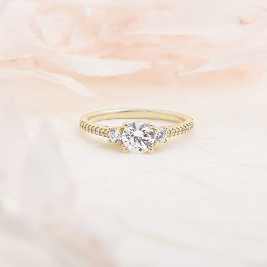 18K Yellow Gold Round Brilliant Diamond Trilogy Engagement Ring 1.0tdw