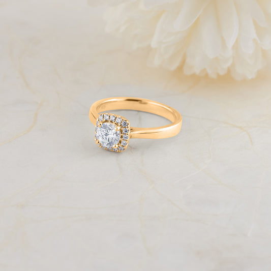 18K Yellow Gold Round Brilliant Diamond Halo Engagement Ring 0.73tdw