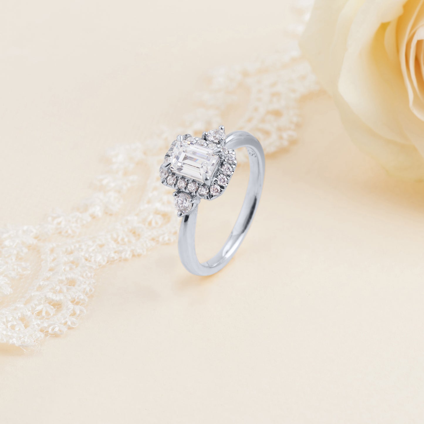 18K White Gold Emerald Cut Diamond Halo Engagement Ring 1.19tdw