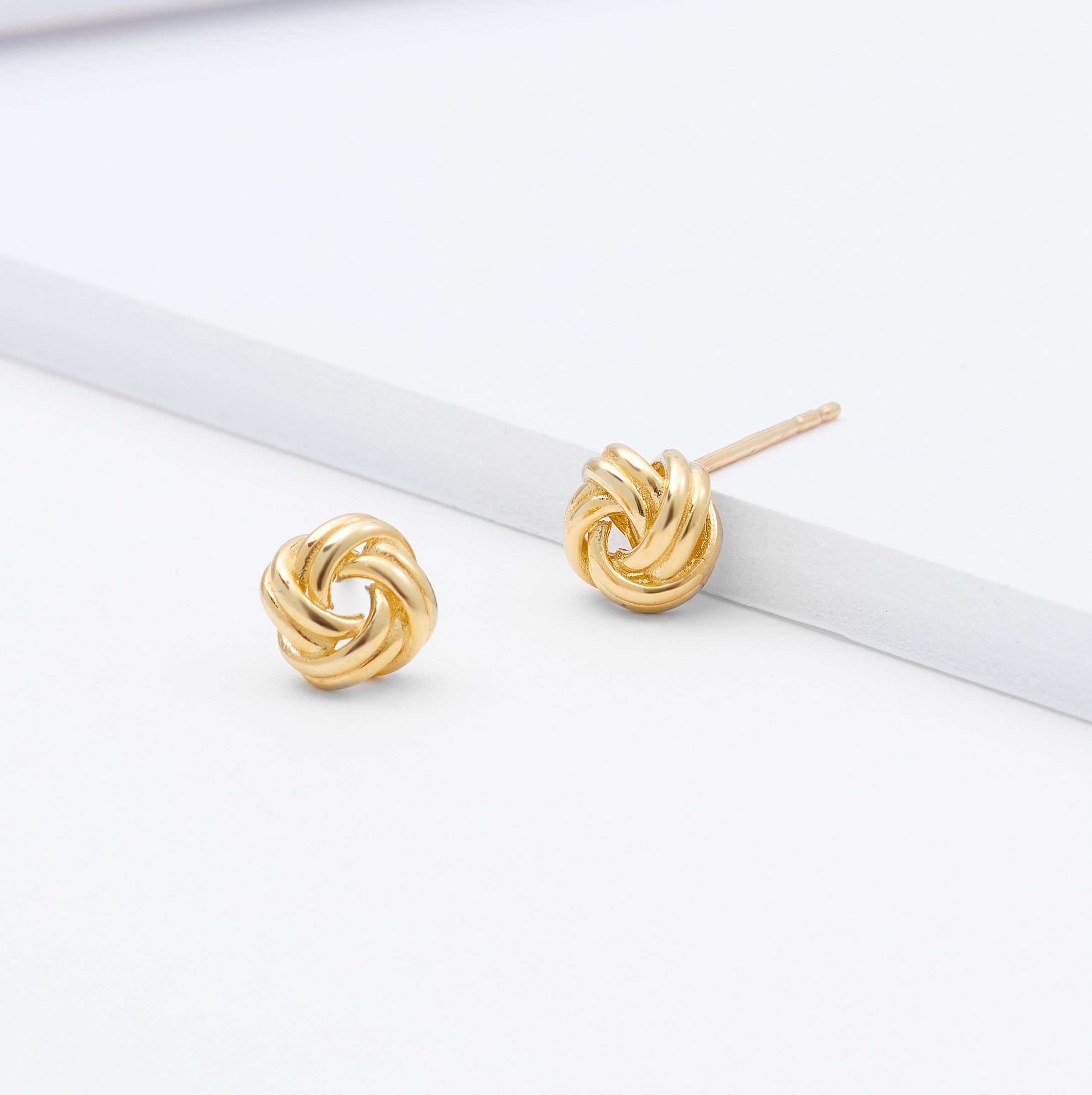9K Yellow Gold Knot Stud Earrings