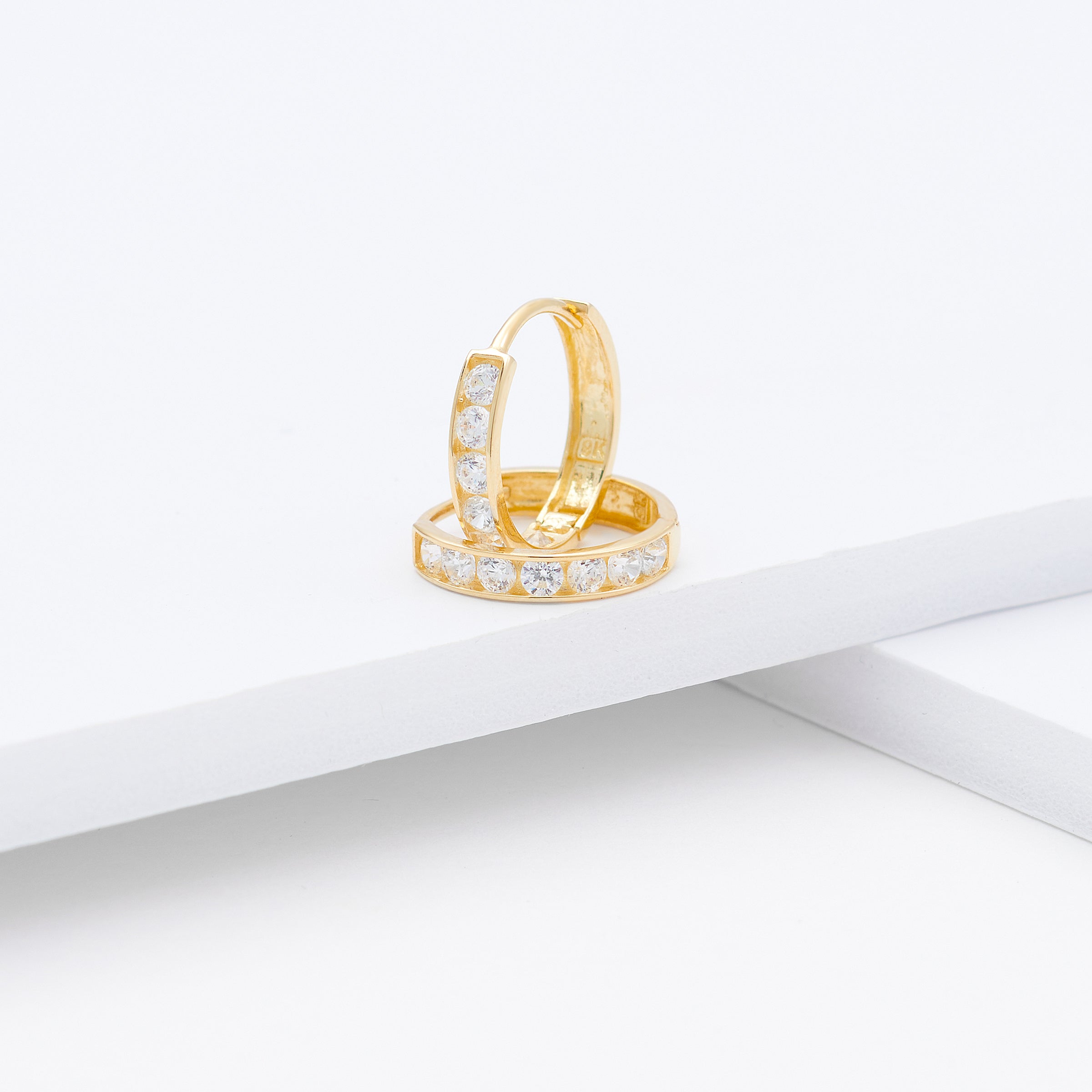 9K Yellow Gold Zirconia Huggie Earrings 10mm